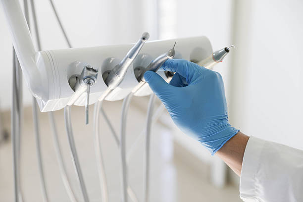 Professional Tooth Extraction technician working in Ridgefield, WA
